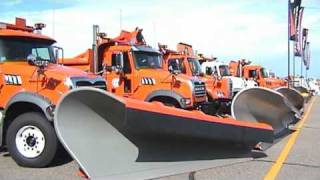 Towmaster Truck Equipment and Trailers at the Minnesota Fall Maintenance Expo 2009 [upl. by Jabez]