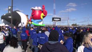 Macys  Catch KoolAid® Man at the Macys Thanksgiving Day Parade [upl. by Arada]