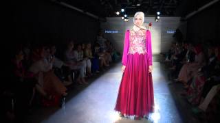 Pınar Şems Modanisa Defile Tasarımcıları Hijab Fashion Show 2014 [upl. by Ahsinauq]