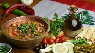 فول مدمس لبناني  Lebanese Ful Medames Foul Mudamas fava beans [upl. by Airat976]