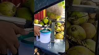 KEREN❗️ PEDAGANG KELAPA MUDA DI INDONESIA SUDAH PAKAI ALAT KEREN INI [upl. by Edlitam]