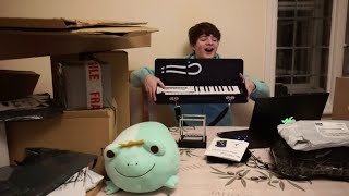 TUBBO sings and plays different instruments Unboxing stream [upl. by Drawde740]