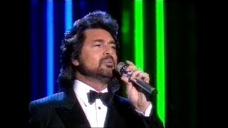 Engelbert Humperdinck  Please release me 1967 Vinyl  Tv  31121974 RE [upl. by Ytram]