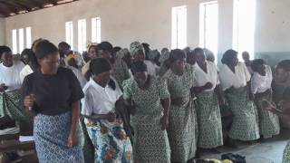 Zambian Gospel Music Sinai Womens Choir Merwe Mission Petauke Zambia [upl. by Bodwell166]