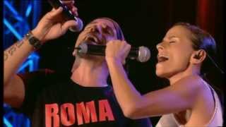 Eros Ramazzotti e Antonella Bucci  Amarti è limmenso per me Eros Roma Live [upl. by Arek161]