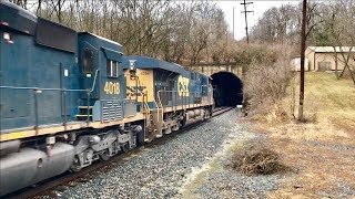 Longest Train Ever Going Through Tunnel CSX Covington Kentucky Train Disappears Into Tunnel [upl. by Attenreb952]