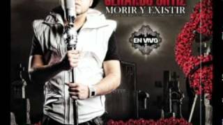 Gerardo Ortiz  El mundo es tuyo  Estudio 2011  Muestra [upl. by Myranda]