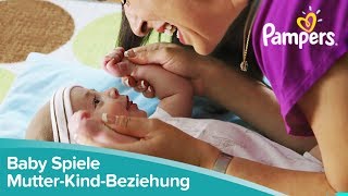 MutterKindBeziehung Baby Spiele amp Spielzeit  Pampers [upl. by Cupo]