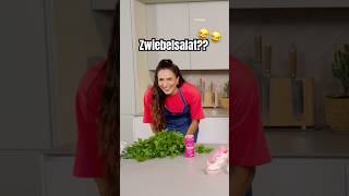 Was heißt jetzt Zwiebelsalat😂 sallyswelt zwiebelsalat lukaspodolski food fyp [upl. by Amiaj]