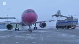 Allgäu Airport Reportage  Winter am Flughafen Memmingen MünchenWest  Schnee Eis und Kälte [upl. by Donough]