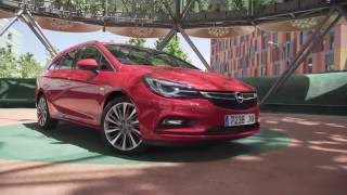 Opel Astra K 2016  Prueba a fondo [upl. by Castera]