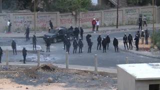 Sénégal affrontements entre étudiants et policiers à Dakar [upl. by Frydman569]