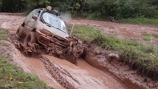 Nissan Patrol VS Nissan Terrano 2 Offroad Mammutpark и снова патрол спасает терано [upl. by Aicia]