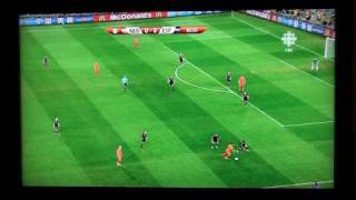 arjen robben misses chance 82nd minute [upl. by Alguire]