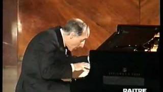 DEBUSSY  Estampes  pianista Bruno Canino [upl. by Eltsyrhc]