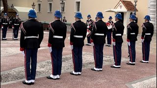 Cambio della guardia  Principato di Monaco [upl. by Nnarual]