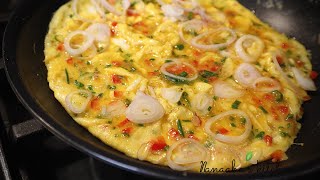 Quick and Easy way to make Tasty and Fluffy Omelette [upl. by Bibi51]