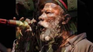 Burning Spear  Live Good [upl. by Milano199]