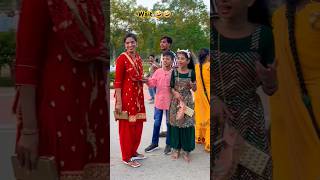 कमाल कर दिया 🤣  funny prank publicreaction comedy girl shorts [upl. by Antonino]