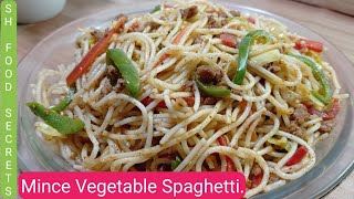 Spaghetti With Beef Mince And Vegetables Easy Recipe  by SH Food Secrets [upl. by Adnerol]