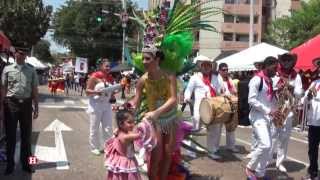 Tradición y fantasía en el desfile del Carnaval de los Niños 2014 [upl. by Lora602]