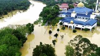 Banjir terkini johor 4 Mac 2023kawasan yong peng batu pahat air makin tinggi [upl. by Adnara]