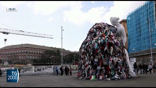 Torna la “Venere degli stracci” a Napoli [upl. by Ydassac]