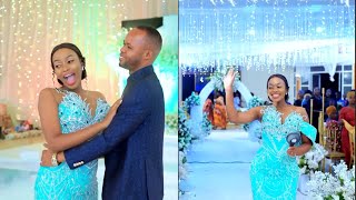 Tanzanian traditional weddingbride and groom danceafricanweddingwedding entrance dancebridegroom [upl. by Queenie]