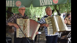 Kapela quotSami Swoiquot z Brańska  quotA ja nie chcę czekoladyquot quotChodź na Pragęquot quotPadam Padamquot medley [upl. by Anialem51]