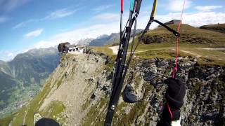 Gleitschirm Start und Toplandung auf der Gotschna Klosters Schweiz [upl. by Ebert738]