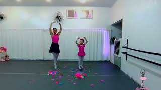 Pequena Bailarina Ballet infantil  A sementinha [upl. by Yelknirb]