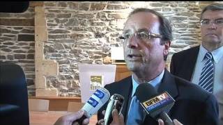 Hollande apprécie le soutien de Chirac [upl. by Aker]