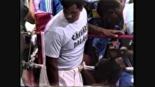 Thomas Hearns Vs Roberto Duran Rds 1 2 amp Postfight [upl. by Tomlinson]