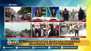 Transportistas se congregan en la plaza de Acho para marchar hacia el Congreso 12 [upl. by Latin]