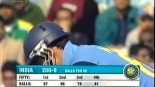 SHOAIB AKHTAR AMAZING BOWLING SPELL 425 VS INDIA [upl. by Henrik]