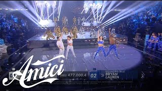 Amici 17  Squadra bianca Vs Squadra blu  Battle di ballo  V serale [upl. by Neret136]