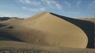 Spectaculair Gobi Desert and Mogao caves [upl. by Winnifred]