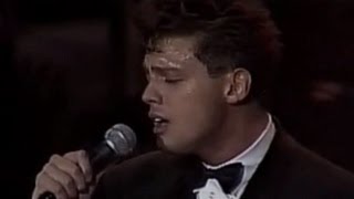 Luis Miguel  Contigo En La Distancia Live  Auditorio Nacional México 1992 [upl. by Cristen]