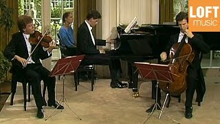 Mozart  Piano Trio in B flat major KV 502 Fontenay Trio 1988 [upl. by Roper]