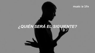 Stromae  quand cest  Español  video oficial [upl. by Anson]