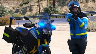 GTALSPDFR UN MOTARD DE LA GENDARMERIE VS GANGS DE BRAQUEURS 886 [upl. by Dene396]