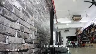 CCTV PTZ Mini Zoom 2MP HIKVISION DS 2DE2A204IW DE3 IPCAMERA [upl. by Shayne]