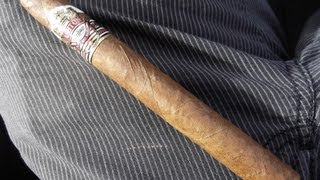 Ashton Heritage Puro Sol Churchill Cigar Review [upl. by Drawoh]