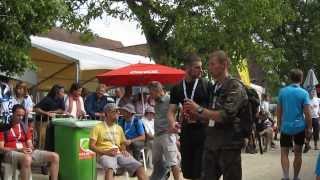 Dodentocht 2013 wandelaars controle Branst [upl. by Asirrom]