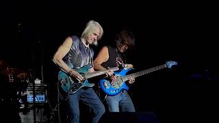 STEVE MORSE BAND Closes Set With CRUISE MISSLE Going Back to The Beginning at The Bilheimer Capitol [upl. by Edora]