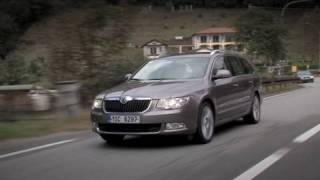 Skoda Superb Combi roadtest [upl. by Nwadahs]