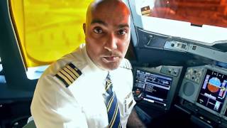 How to fly the worlds largest passenger aircraft  Airbus A380  Emirates Airline [upl. by Clara]