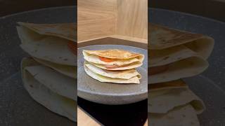 Быстрый перекус за 5 минут тортилья с начинкой recipe asmreating tortilla breakfast [upl. by Euqenimod814]