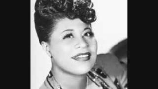 Ella Fitzgerald amp Louis Armstrong Moonlight In Vermont [upl. by Broddy18]