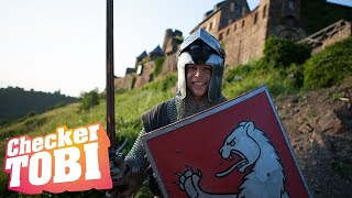 Der MittelalterCheck  Reportage für Kinder  Checker Tobi als Ritter [upl. by Annam658]